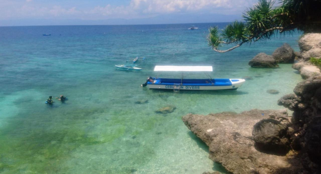 Cebu Seaview Dive Resort Моалбоал Екстер'єр фото